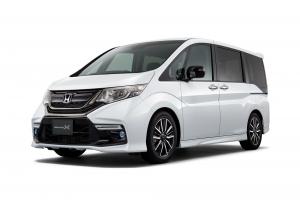 Коврики в салон (2 ряда) Honda Stepwgn V (правый руль) 2015-2021 (2 ряд диван) 3 ряда*