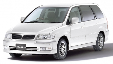 Mitsubishi Chariot III 1997-2003 (правый руль)